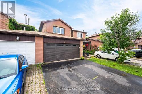 27 Woodsend Run Drive, Brampton (Fletcher'S Creek South), ON - Outdoor