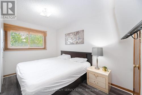 27 Woodsend Run Drive, Brampton (Fletcher'S Creek South), ON - Indoor Photo Showing Bedroom