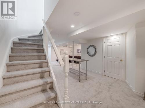 1306 Sandpiper Road, Oakville (West Oak Trails), ON - Indoor Photo Showing Other Room