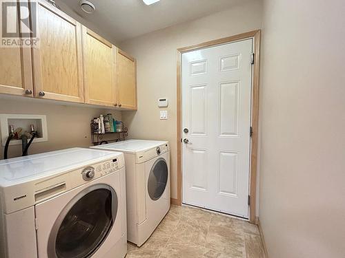 2045 6Th Avenue, Prince George, BC - Indoor Photo Showing Laundry Room