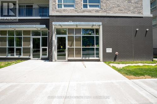 209F - 275 Larch Street, Waterloo, ON - Outdoor With Balcony