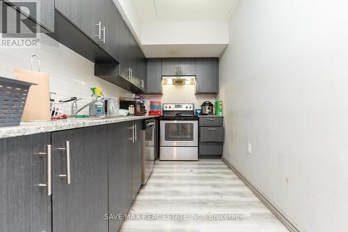 209F - 275 Larch Street, Waterloo, ON - Indoor Photo Showing Kitchen With Stainless Steel Kitchen