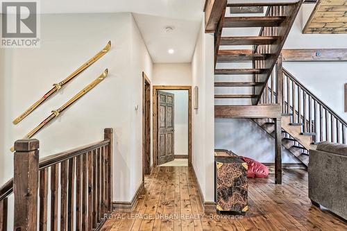 191 Brooker Boulevard, Blue Mountains (Blue Mountain Resort Area), ON - Indoor Photo Showing Other Room