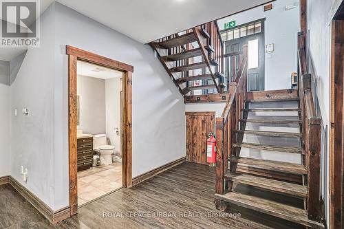 191 Brooker Boulevard, Blue Mountains (Blue Mountain Resort Area), ON - Indoor Photo Showing Other Room