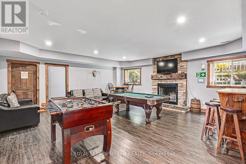 191 Brooker Boulevard, Blue Mountains (Blue Mountain Resort Area), ON - Indoor With Fireplace