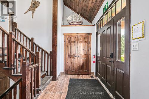 191 Brooker Boulevard, Blue Mountains (Blue Mountain Resort Area), ON - Indoor Photo Showing Other Room