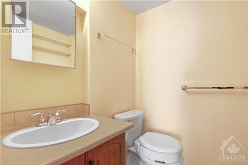 80 Sandcastle Drive Unit#408, Ottawa, ON - Indoor Photo Showing Bathroom