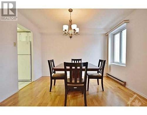 141 Somerset Street Unit#1001, Ottawa, ON - Indoor Photo Showing Dining Room