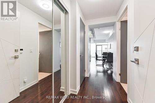 4707 - 14 York Street, Toronto (Waterfront Communities), ON - Indoor Photo Showing Other Room