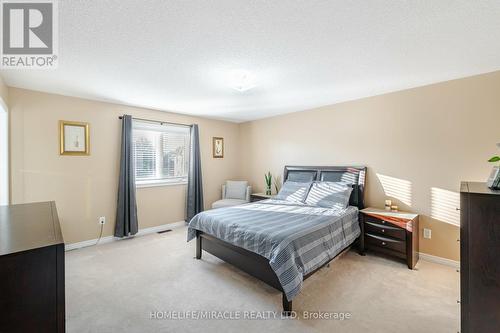 10 Smoothrock Trail, Brampton (Sandringham-Wellington), ON - Indoor Photo Showing Bedroom