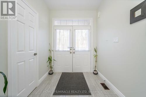 10 Smoothrock Trail, Brampton (Sandringham-Wellington), ON - Indoor Photo Showing Other Room