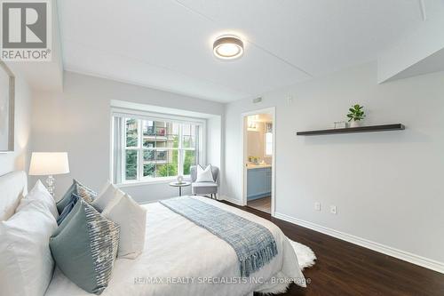 201 - 1491 Maple Avenue, Milton (Dempsey), ON - Indoor Photo Showing Bedroom