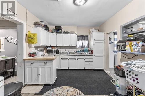 385 Boydell Pl, Sault Ste. Marie, ON - Indoor Photo Showing Kitchen