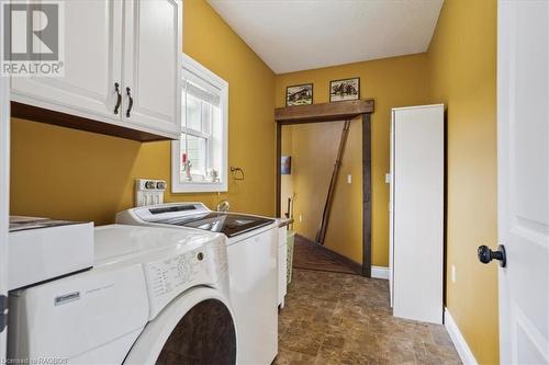 171 Pleasantview Road, Allenford, ON - Indoor Photo Showing Laundry Room