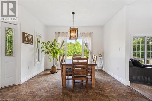 171 Pleasantview Road, Allenford, ON - Indoor Photo Showing Dining Room