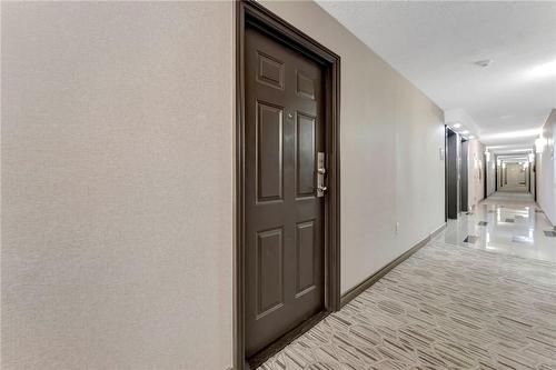 1270 Maple Crossing Boulevard|Unit #306, Burlington, ON - Indoor Photo Showing Other Room