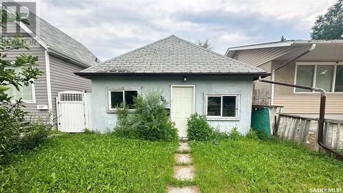 729 Elphinstone Street, Regina, SK - Outdoor