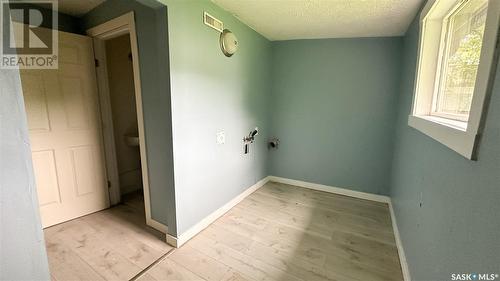 729 Elphinstone Street, Regina, SK - Indoor Photo Showing Other Room