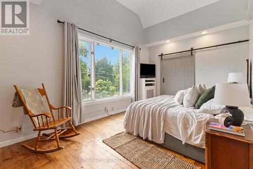 446 Piccadilly Street, London, ON - Indoor Photo Showing Bedroom