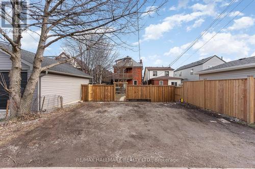 2Nd - 291 Emerald Street N, Hamilton (Landsdale), ON - Outdoor