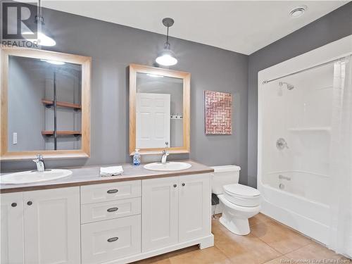 94 Leger Street, Saint-Antoine, NB - Indoor Photo Showing Bathroom