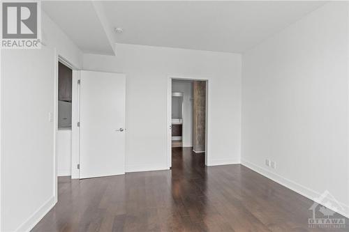 20 Daly Avenue Unit#2205, Ottawa, ON - Indoor Photo Showing Other Room