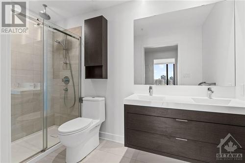 20 Daly Avenue Unit#2205, Ottawa, ON - Indoor Photo Showing Bathroom