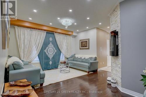 5 Beechmont Drive, Brampton, ON - Indoor