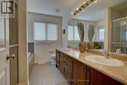 5 Beechmont Drive, Brampton, ON - Indoor Photo Showing Bathroom