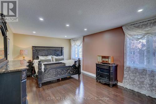 5 Beechmont Drive, Brampton (Credit Valley), ON - Indoor Photo Showing Bedroom