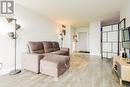 809 - 1360 Rathburn Road E, Mississauga (Rathwood), ON  - Indoor Photo Showing Living Room 