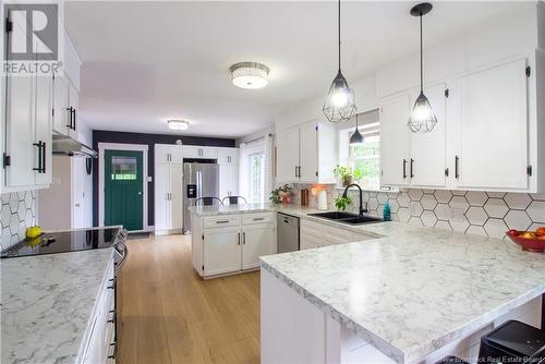 3586 Route 845, Long Reach, NB - Indoor Photo Showing Kitchen With Double Sink With Upgraded Kitchen