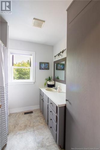 3586 Route 845, Long Reach, NB - Indoor Photo Showing Bathroom