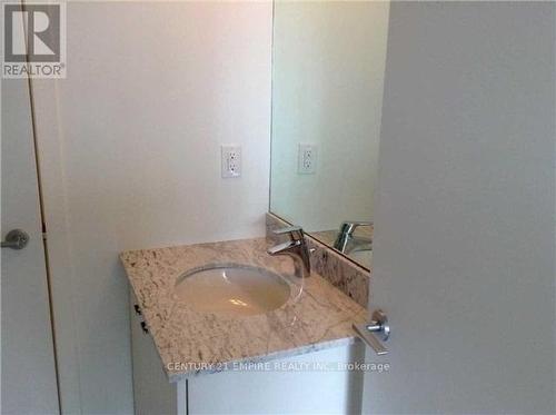 1407 - 51 East Liberty Street, Toronto, ON - Indoor Photo Showing Bathroom