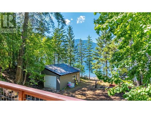 13507 3A Highway, Boswell, BC - Outdoor