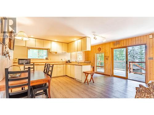 13507 3A Highway, Boswell, BC - Indoor