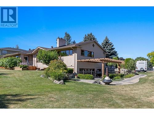 2465 Harmon Road, West Kelowna, BC - Outdoor