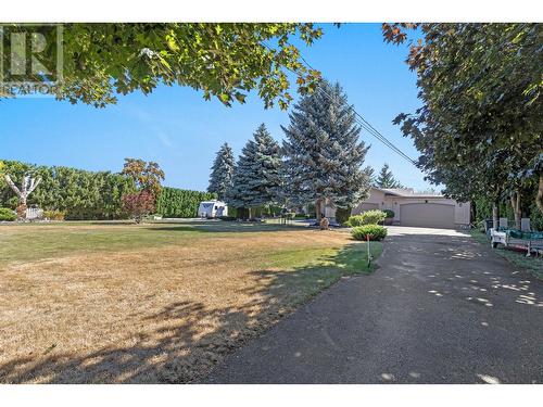 2465 Harmon Road, West Kelowna, BC - Outdoor