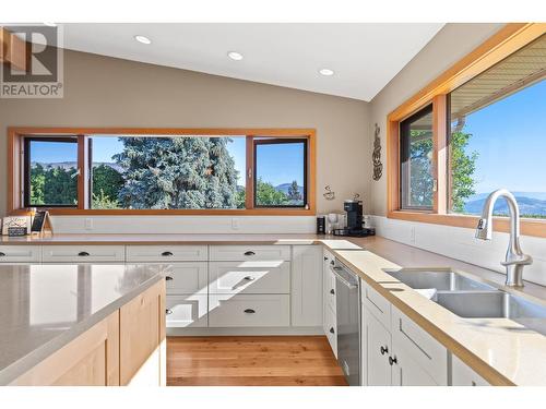 2465 Harmon Road, West Kelowna, BC - Indoor Photo Showing Kitchen With Double Sink