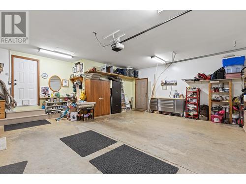 2465 Harmon Road, West Kelowna, BC - Indoor Photo Showing Garage