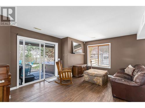 2097 Rose Tree Road Lot# Lot 7, West Kelowna, BC - Indoor Photo Showing Living Room