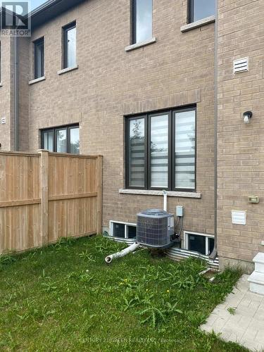 57 - 166 Deerpath Drive, Guelph (Parkwood Gardens), ON - Outdoor With Exterior