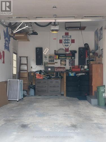 59 Stonehenge Road, London, ON - Indoor Photo Showing Garage