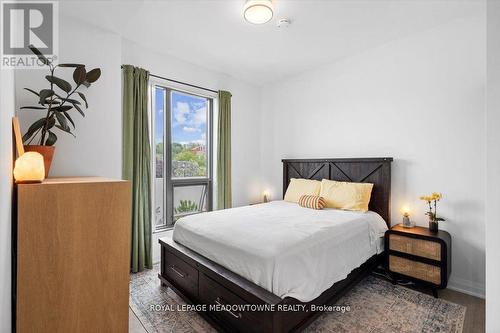 302 - 280 Howland Avenue, Toronto (Annex), ON - Indoor Photo Showing Bedroom