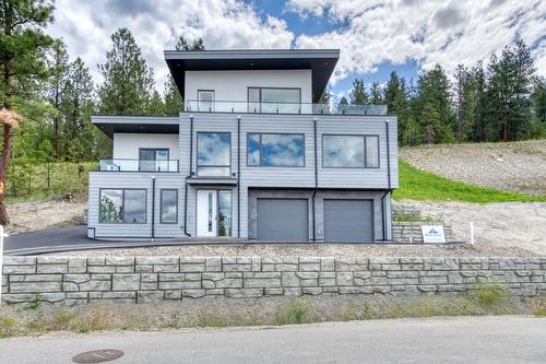 2980 Outlook Way, Naramata, BC - Outdoor