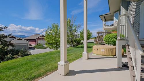 10-820 Mckenzie Road, Kelowna, BC - Outdoor