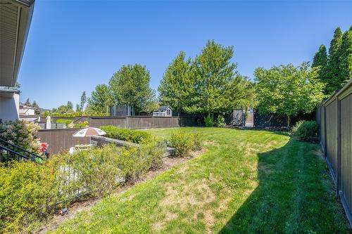 1296 Glenmore Drive, Kelowna, BC - Outdoor With Backyard