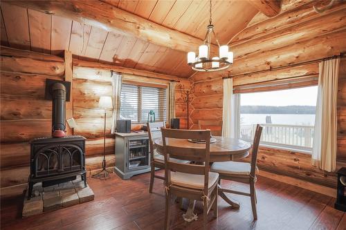 Cabin 10 Hatheume Lake Lodge, Peachland, BC - Indoor Photo Showing Dining Room