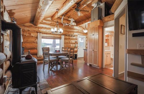 Cabin 10 Hatheume Lake Lodge, Peachland, BC - Indoor Photo Showing Dining Room