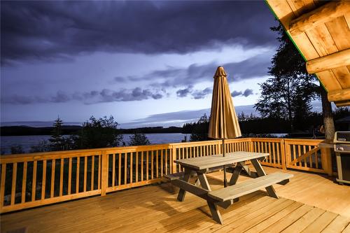 Cabin 10 Hatheume Lake Lodge, Peachland, BC - Outdoor With Deck Patio Veranda With Exterior